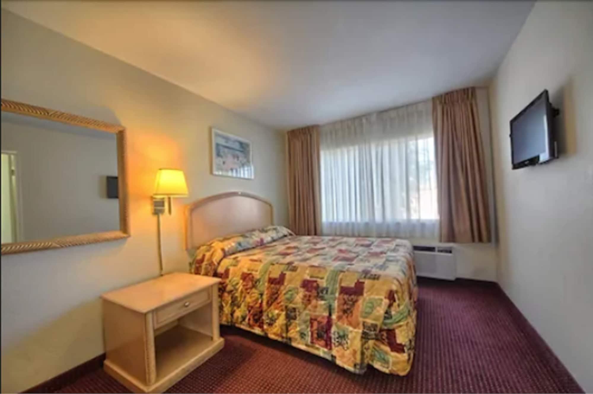 Relax Inn & Suites เอลคาฮอน ภายนอก รูปภาพ